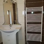 فيلة Infinity